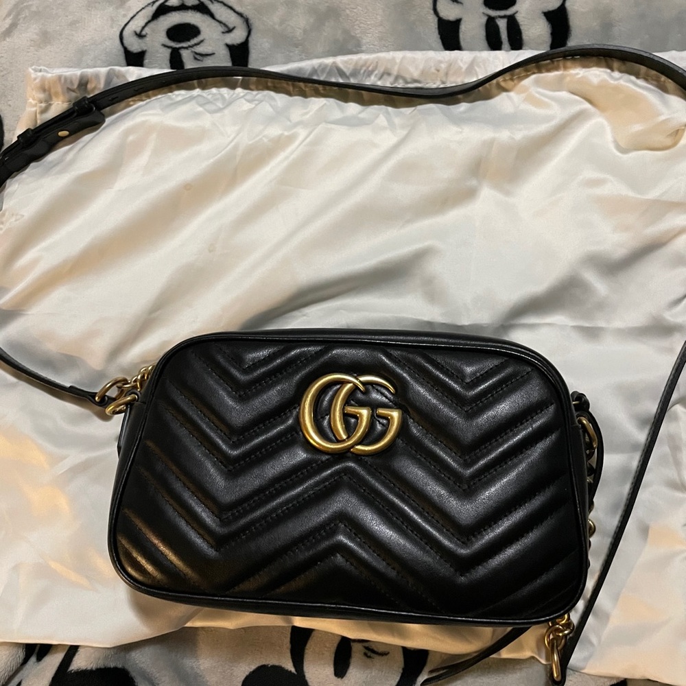 Gucci Marmont small matelassé shoulder bag
